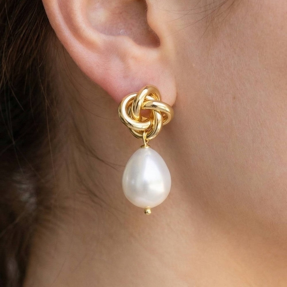 Knot and Pearl Earrings
