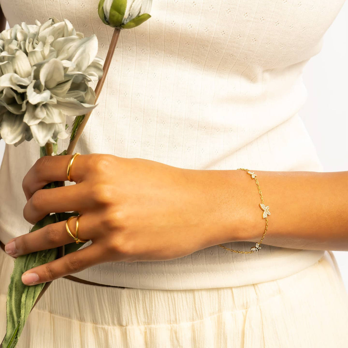 Fluttering Gold Bracelet